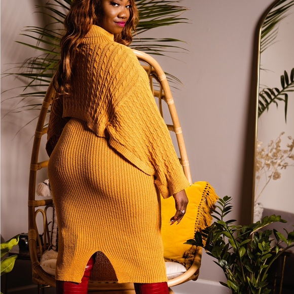 NWT Maxi Sweater Dress - Picture 4 of 7